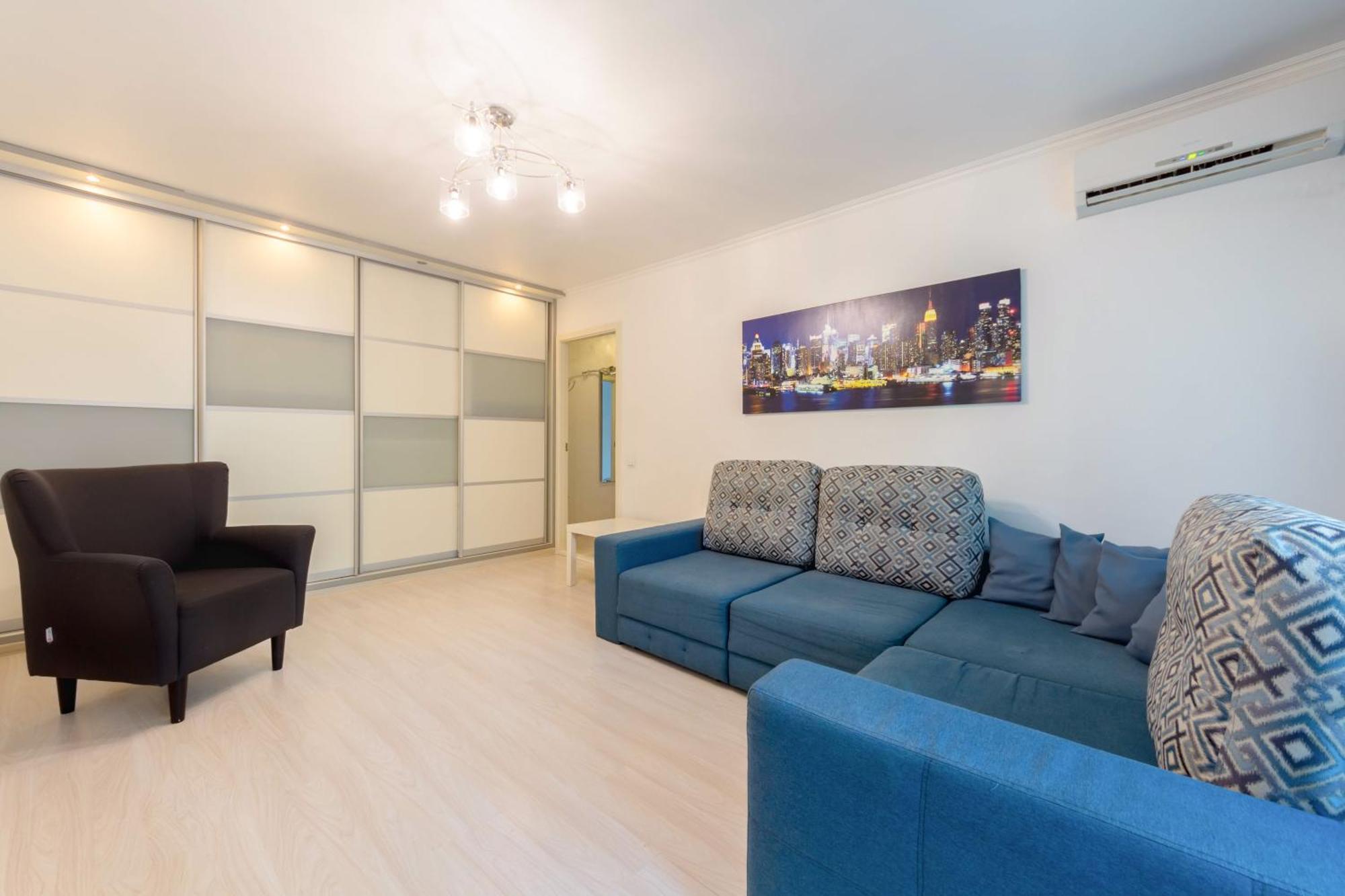 Apartments Near Parus Business Centre キエフ エクステリア 写真